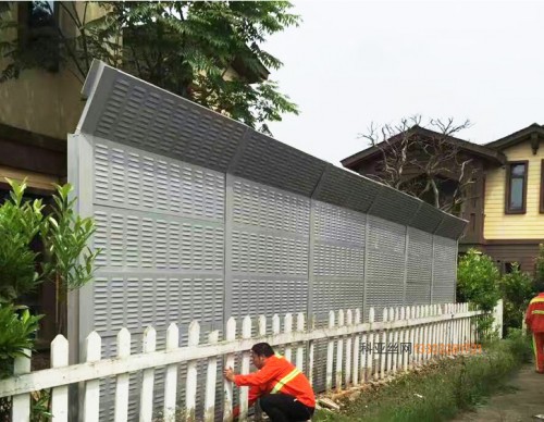 沧州居民区隔音板-- 科亚沧州声屏障生产厂家