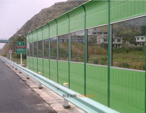 济南冲孔吸音墙-- 科亚济南声屏障生产厂家