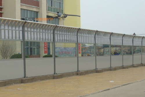 武汉阳光板隔音屏障-- 科亚武汉声屏障生产厂家