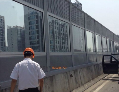 咸宁立交桥隔音屏障-- 科亚咸宁声屏障生产厂家