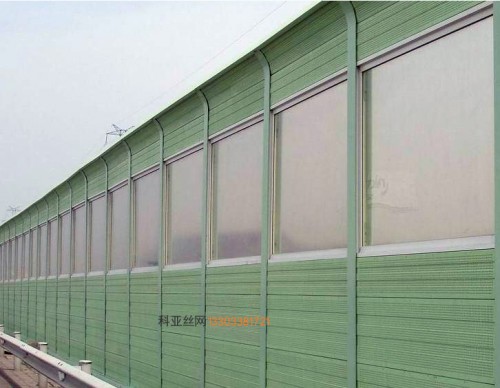 渭南pc板隔音墙-- 科亚渭南声屏障生产厂家