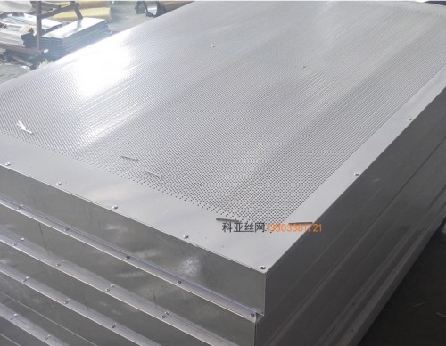 安庆铝板降噪声屏障-- 科亚安庆声屏障生产厂家