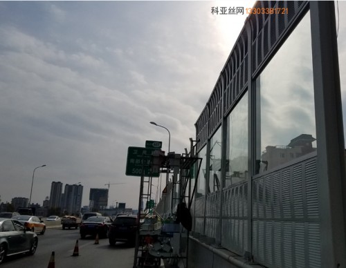 武汉铝板降噪声屏障-- 科亚武汉声屏障生产厂家